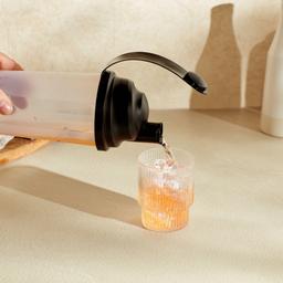 Clear Protein Bundle - Shaker - Strawberry Kiwi - Product thumbnail image 2 showing different views and angles