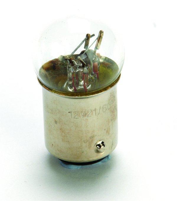 Bulbs Stop / Tail Bulb 12v 21/6W Special small globe (10 Pack) - The Green Spark Plug Automotive product