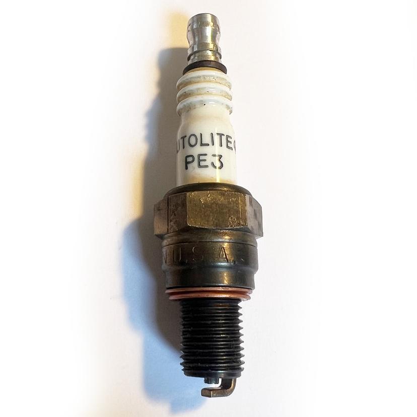 Motorcraft Spark Plug PE3 - Product image