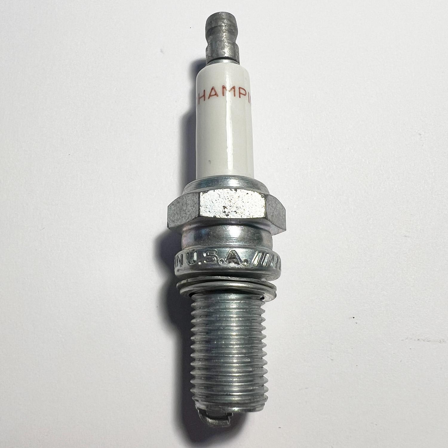 Champion Spark Plug R59R - High quality product image showing Champion Spark Plug R59R details and features