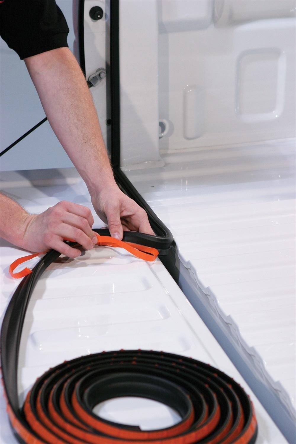 EXTANG 1140 Maxseal Truck Bed Tailgate Seal - High quality product image showing EXTANG 1140 Maxseal Truck Bed Tailgate Seal details and features