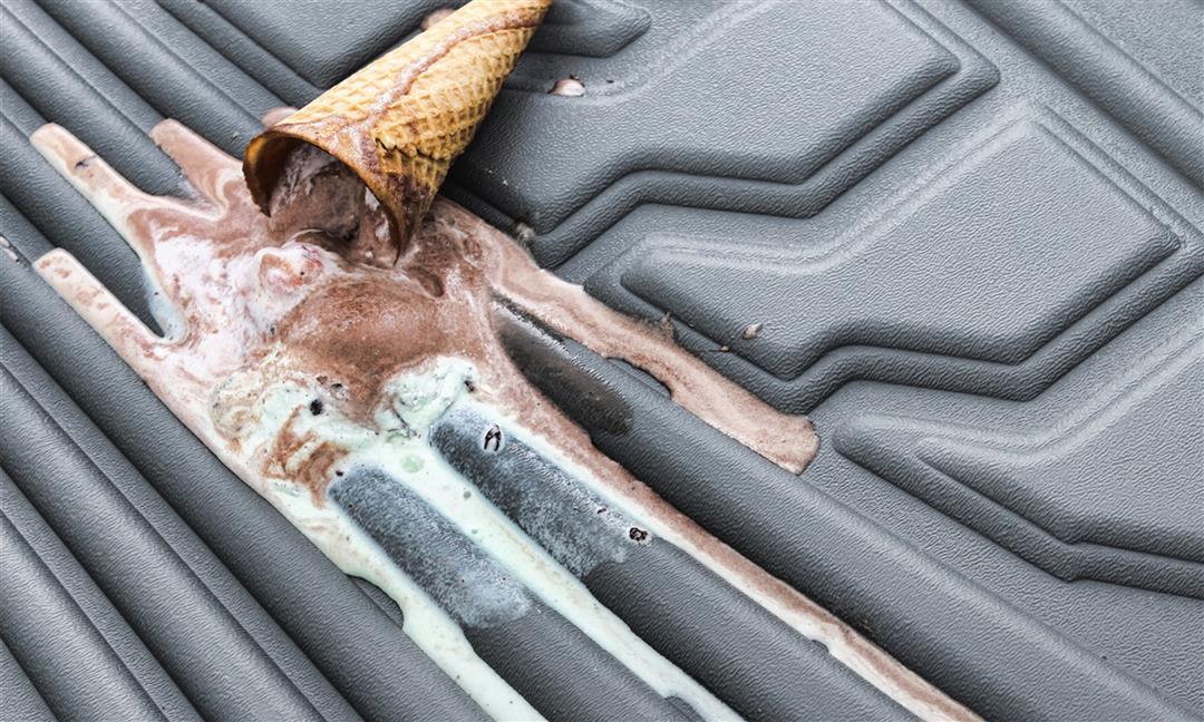 LUND 283114T 283114-T Catch-It Vinyl Tan Front Seat Floor Mat (Pair) - High quality product image showing LUND 283114T 283114-T Catch-It Vinyl Tan Front Seat Floor Mat (Pair) details and features