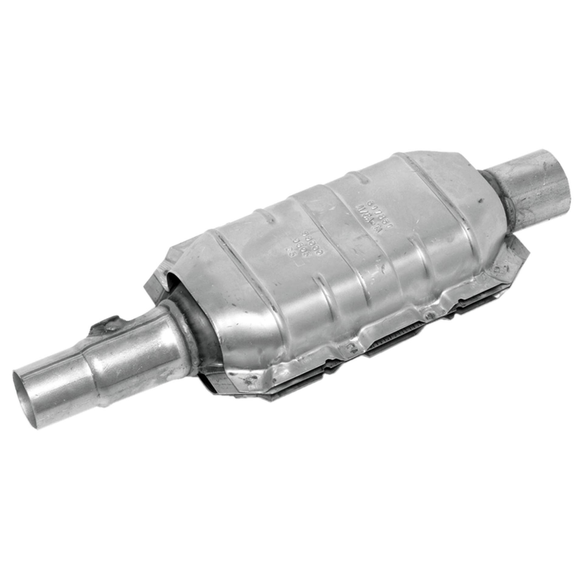 WALKER 15820 Ultra EPA Direct Fit Catalytic Converter 2.5 INCH Inlet (ID) 2.25 INCH Outlet (OD) for Jeep Cherokee - High quality product image showing WALKER 15820 Ultra EPA Direct Fit Catalytic Converter 2.5 INCH Inlet (ID) 2.25 INCH Outlet (OD) for Jeep Cherokee details and features