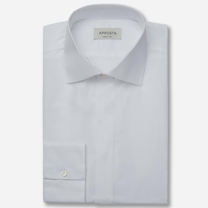 Shirt textures white cotton plain, collar style semi-spread collar Shirt textures white cotton plain, collar style semi-spread collar