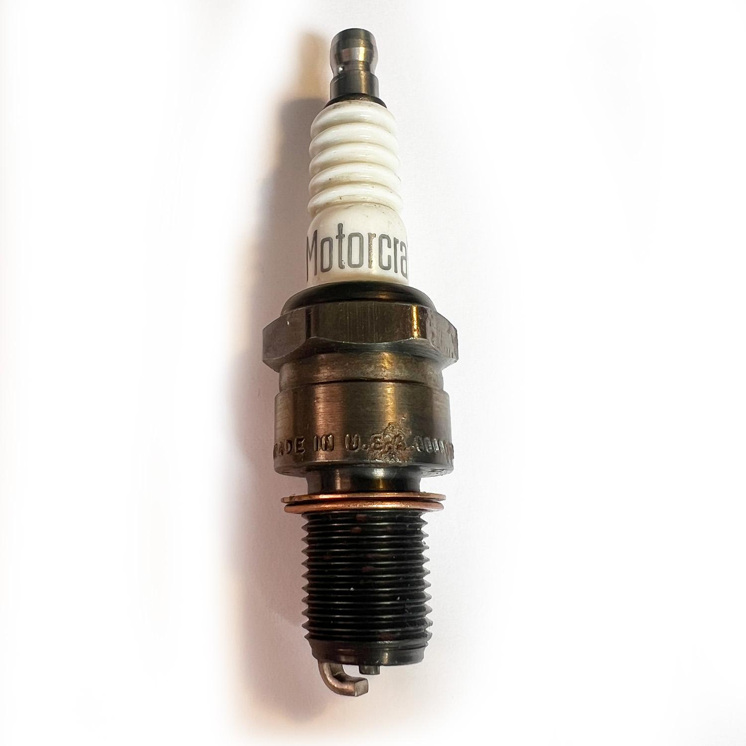 Motorcraft Spark Plug AG501 - High quality product image showing Motorcraft Spark Plug AG501 details and features Motorcraft Spark Plug AG501 - High quality product image showing Motorcraft Spark Plug AG501 details and features