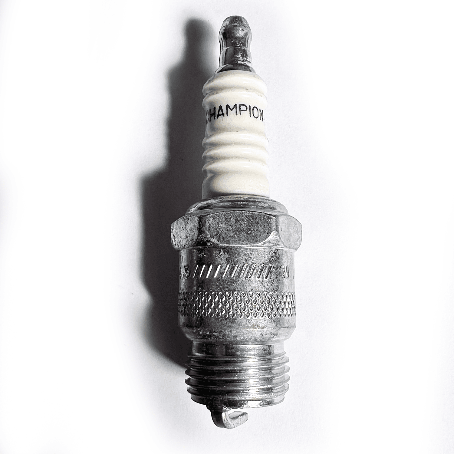 Champion Spark Plug RF10C - High quality product image showing Champion Spark Plug RF10C details and features Champion Spark Plug RF10C - High quality product image showing Champion Spark Plug RF10C details and features