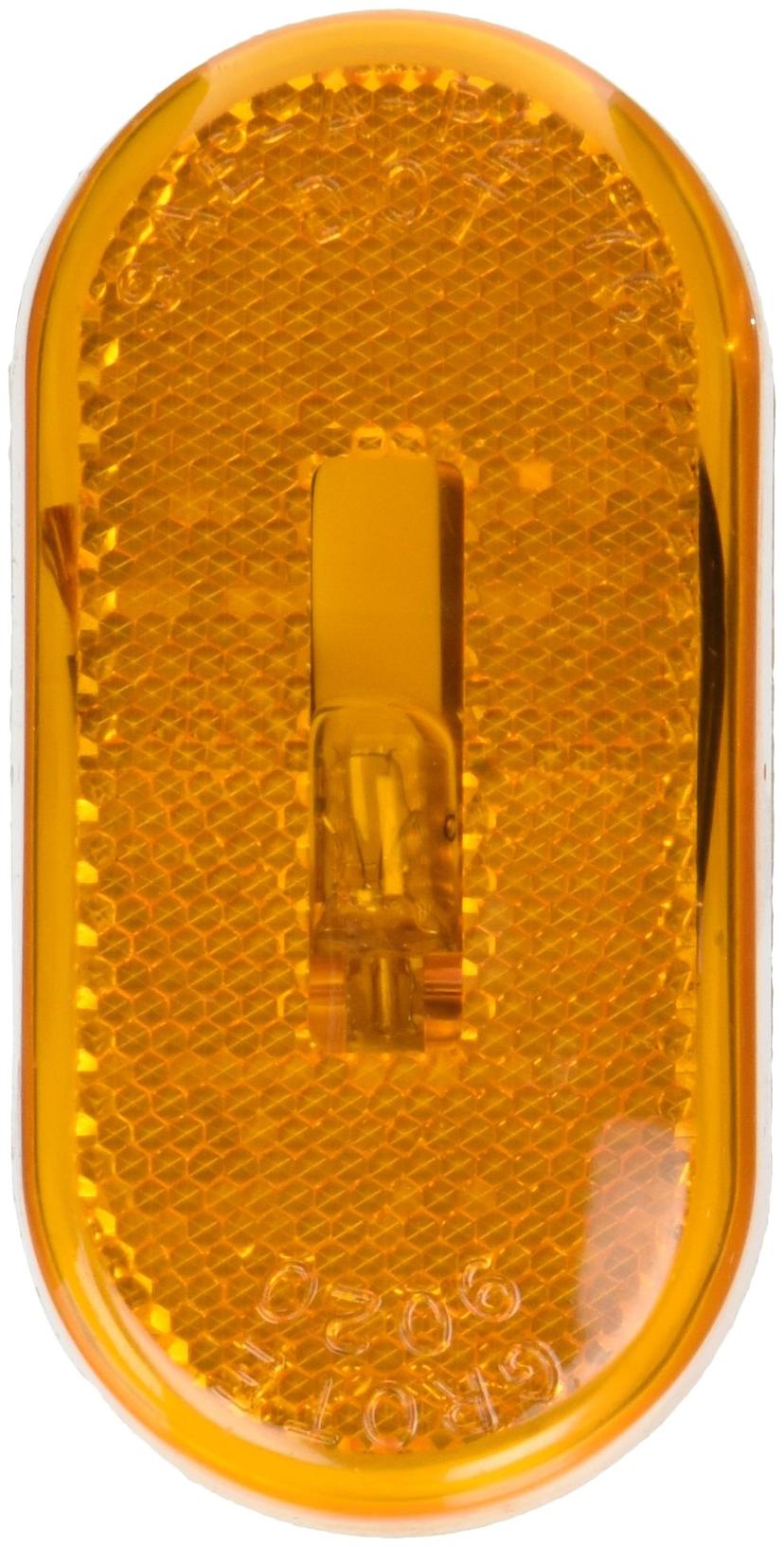 GROTE 46713-5 Single-Bulb Oval Clearance Marker Light (Built-in Reflector) GROTE 46713-5 Single-Bulb Oval Clearance Marker Light (Built-in Reflector)